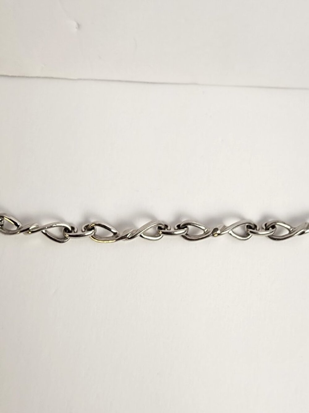 Vintage Avon Silver Tone Abstract Link Bracelet 7.5” Signed Avon